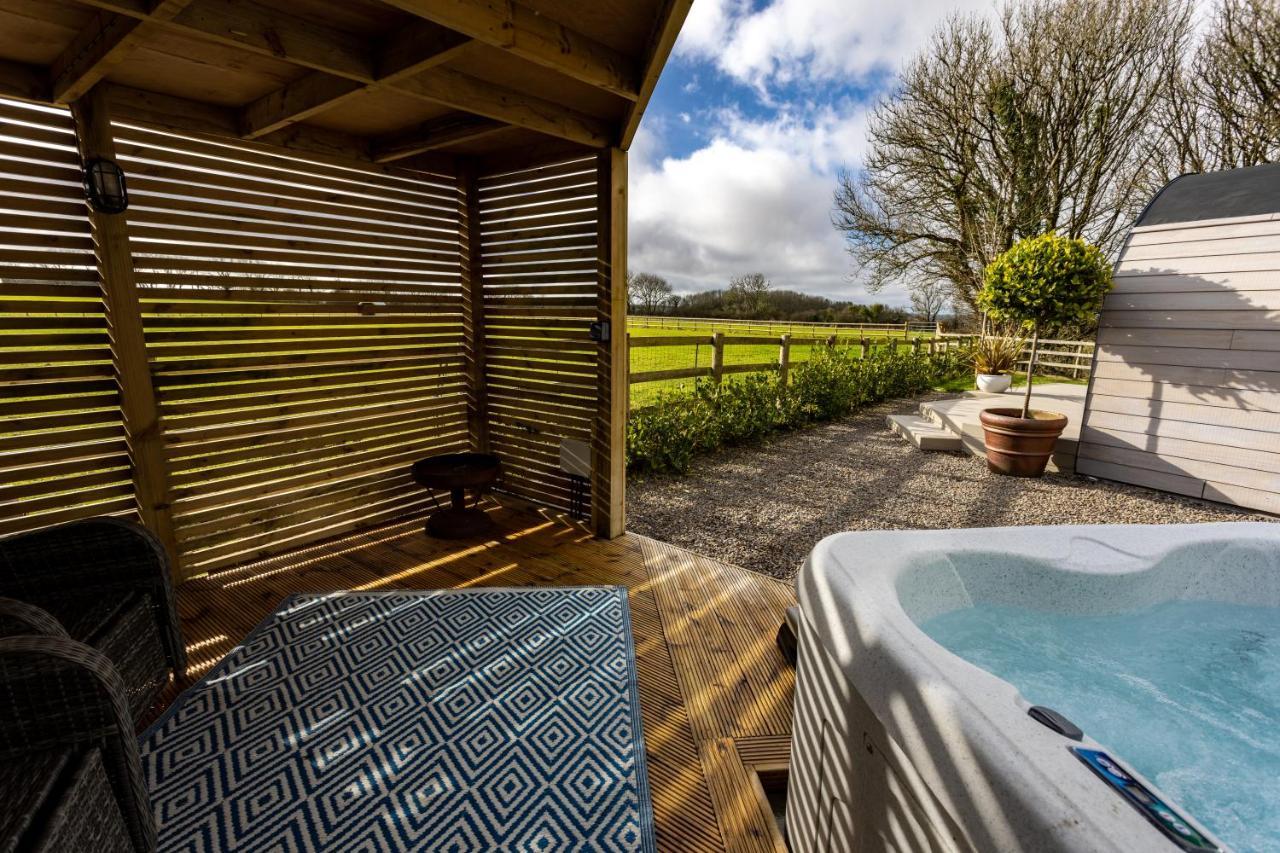 The Lodge @Quarrywood Tenby Exterior foto