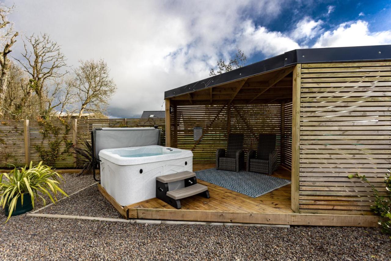 The Lodge @Quarrywood Tenby Exterior foto